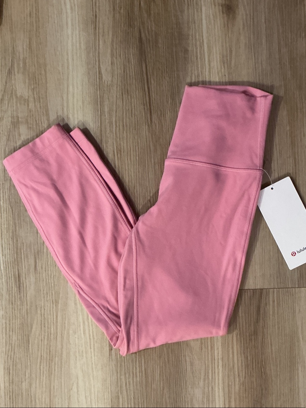 LULULEMON Align High-Rise Crop Leggings, size 4. NWT.